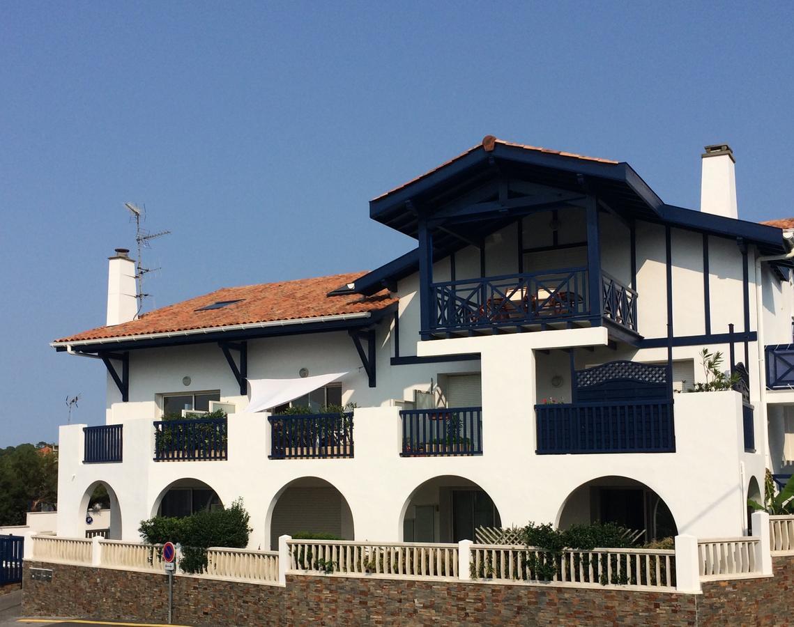 Bel Appartement Vue Mer - 1Er Rang Front De Mer Saint-Jean-de-Luz Exterior photo